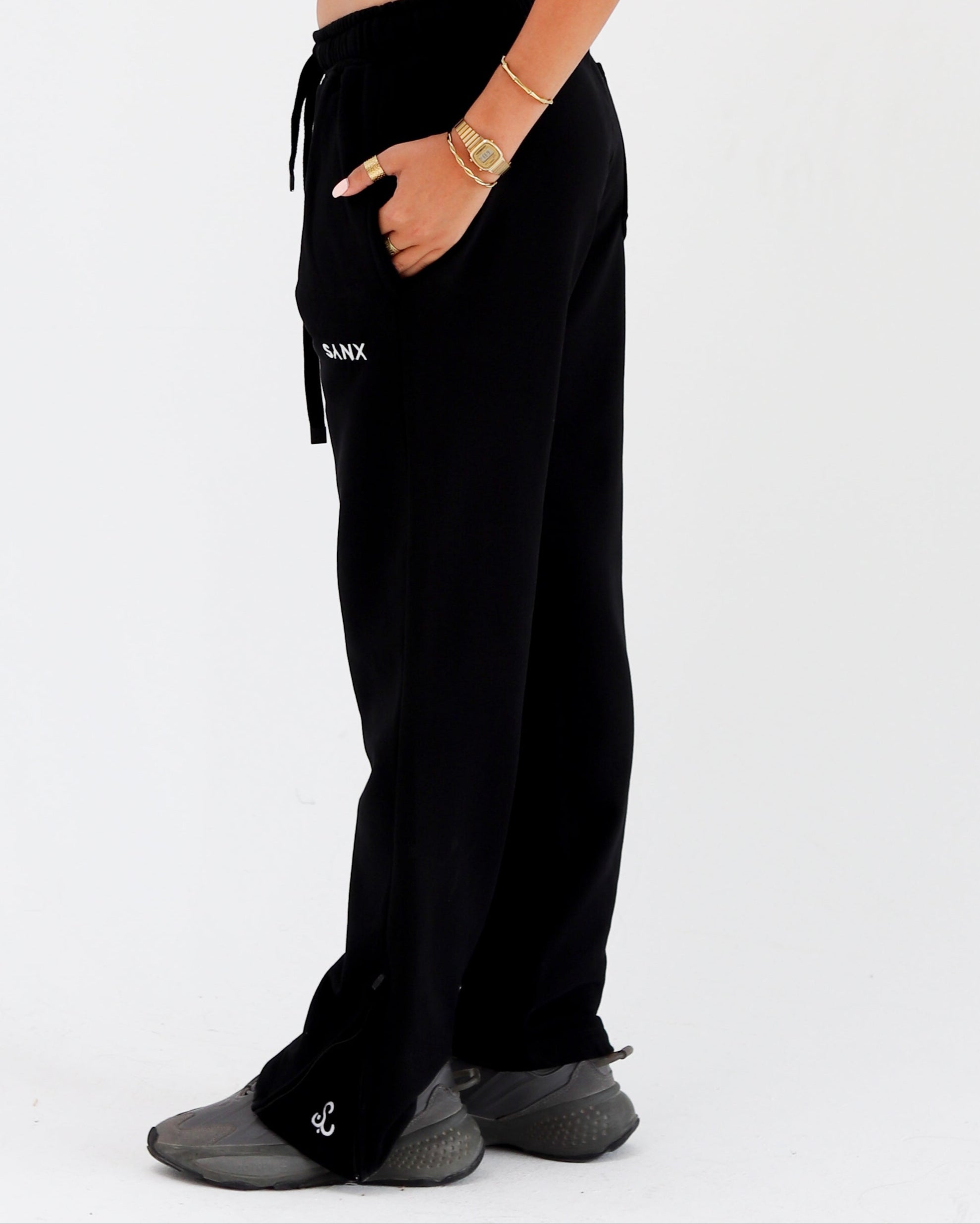 Drop Cuff Jogger - Black