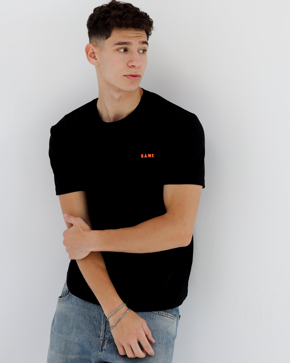 Wander Vibes Tee