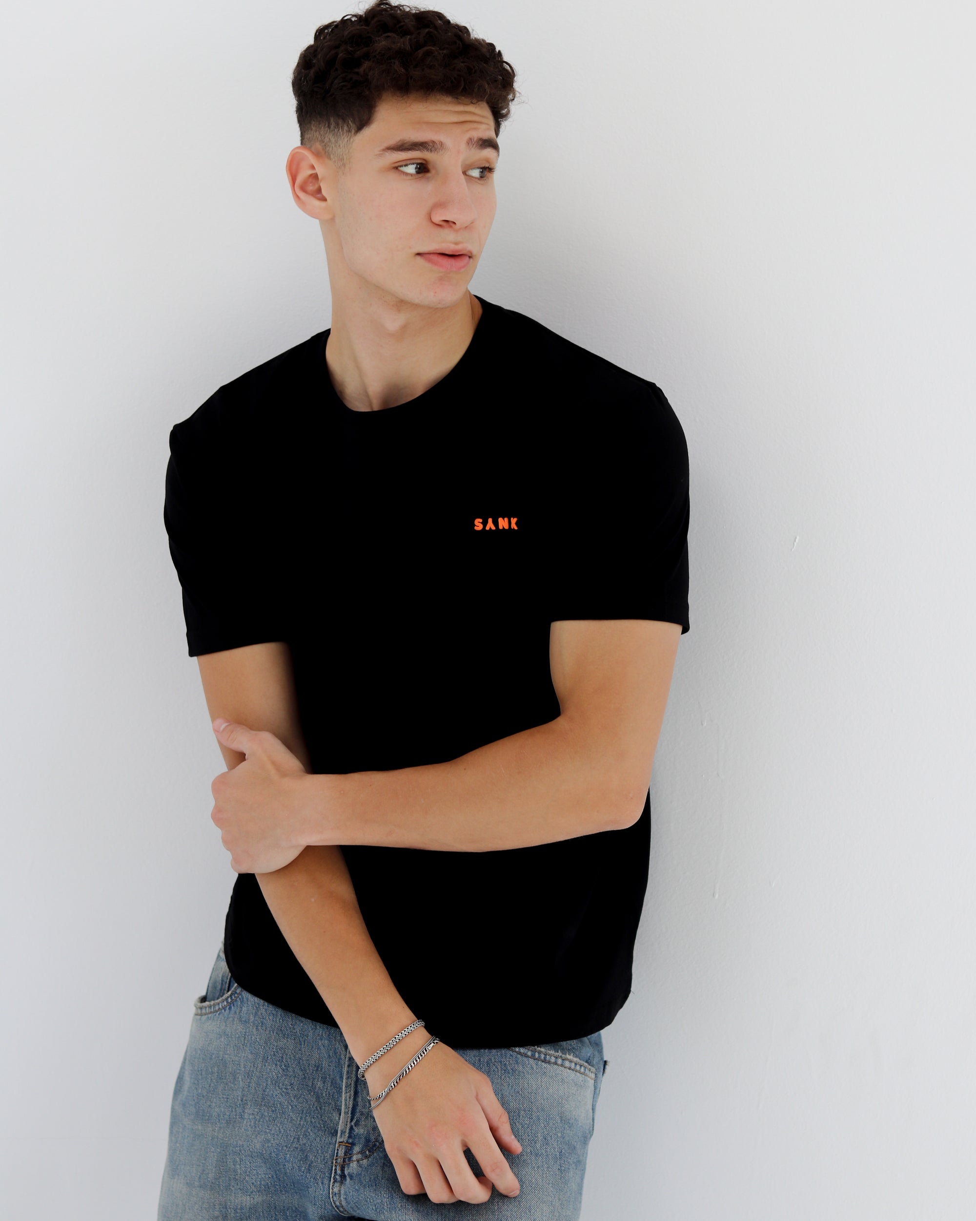 Wander Vibes Tee