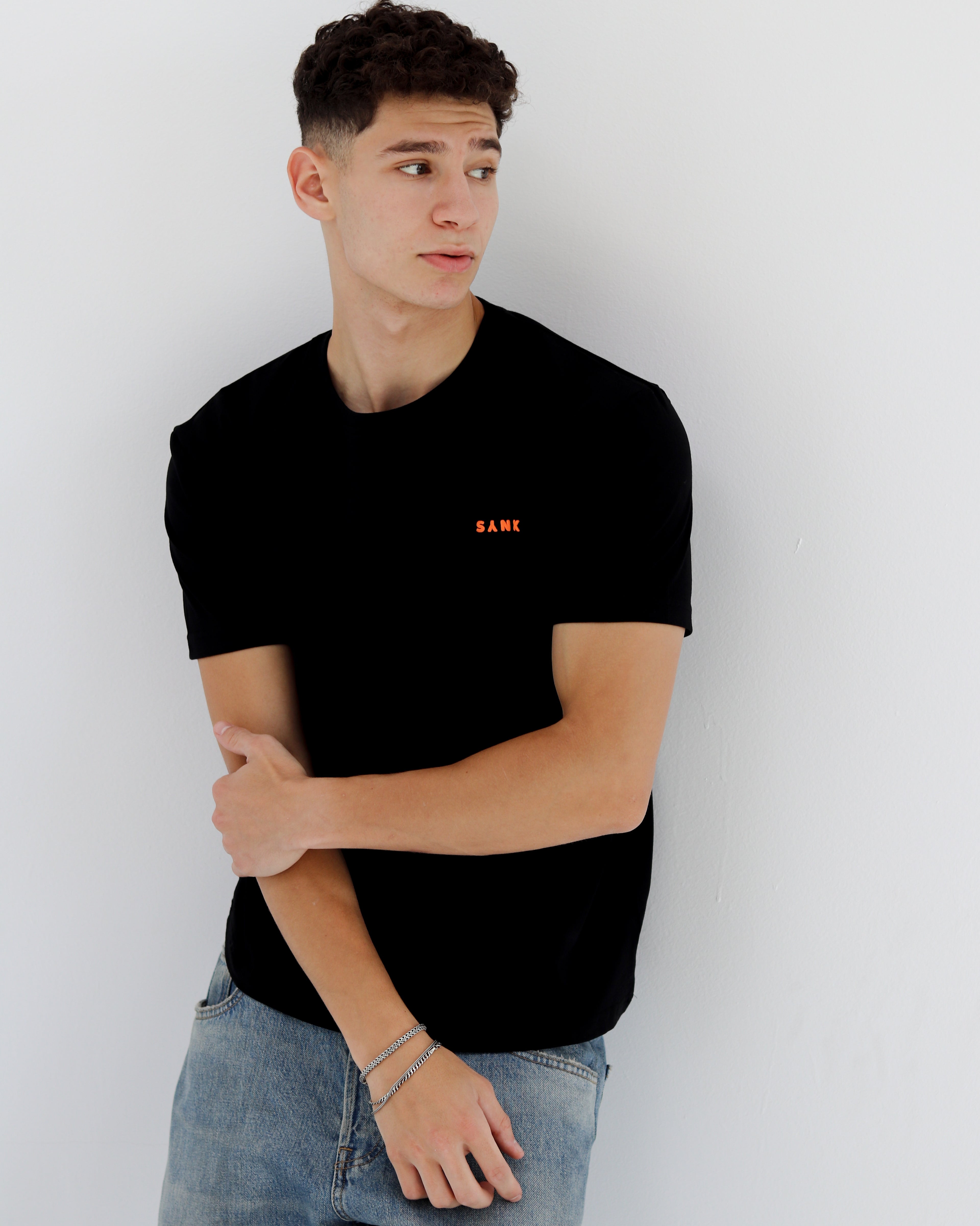 Wander Vibes Tee